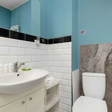 Cozy With A Perfect Location By Renters